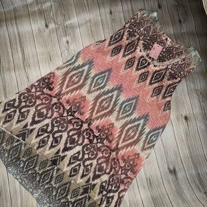 NWT Ginger G Razorback Top